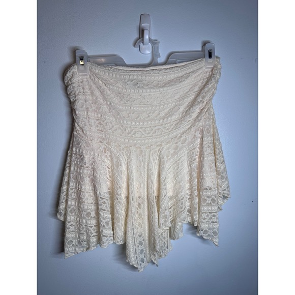 Princess Polly Dresses & Skirts - Fairycore Princess Polly Lifas Lace mini skirt cream size 12